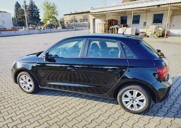 Audi A1 cena 35000 przebieg: 103000, rok produkcji 2015 z Zbąszyń małe 497